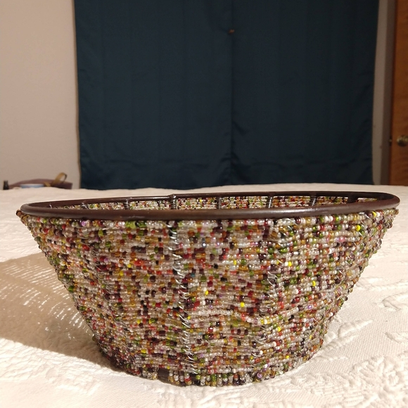 Large Bead Bowl - Picture 5 of 8